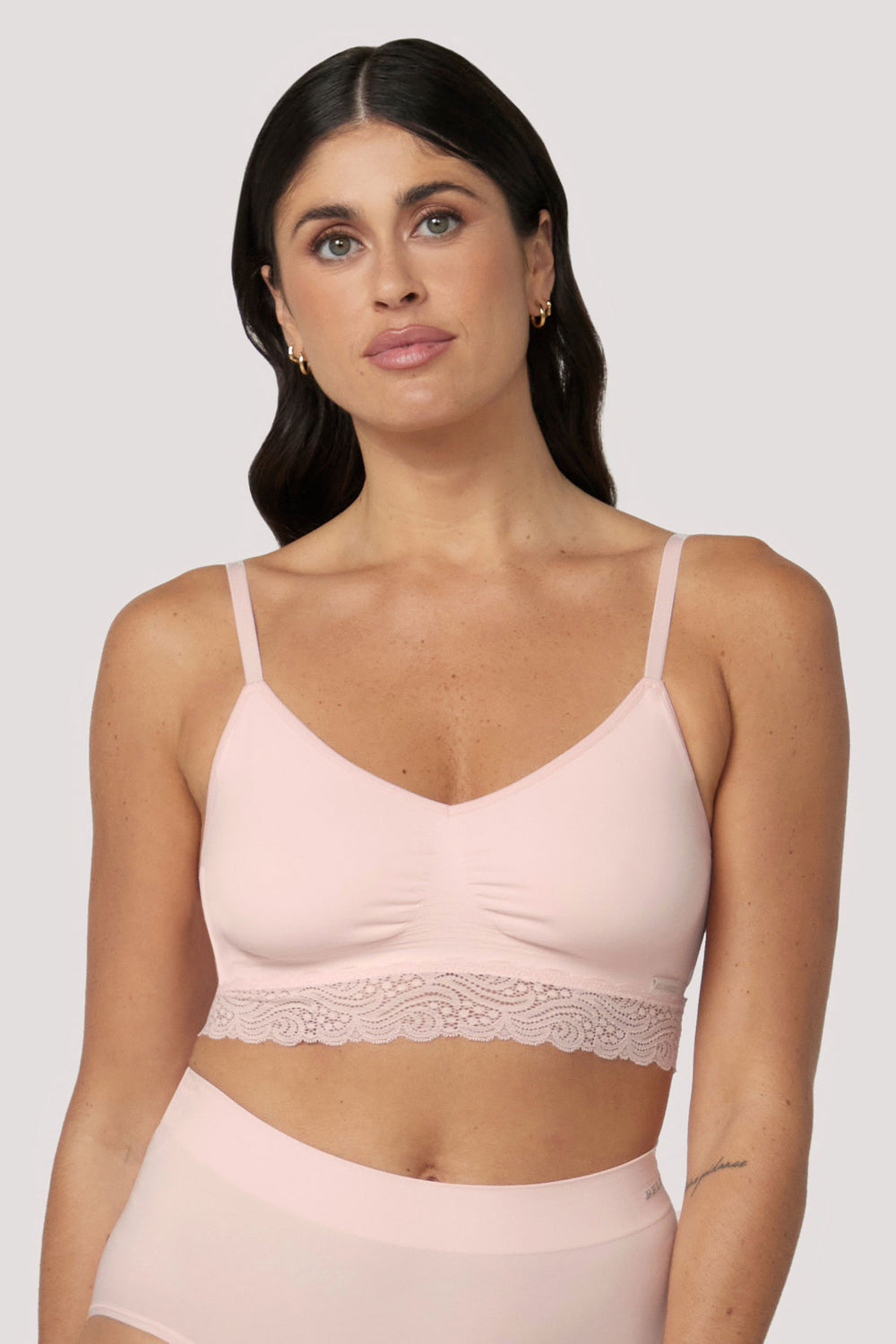 Quick Dry Stretchy Lace Wirefree Bra | Bella Bodies UK | Pink Champagne | Front