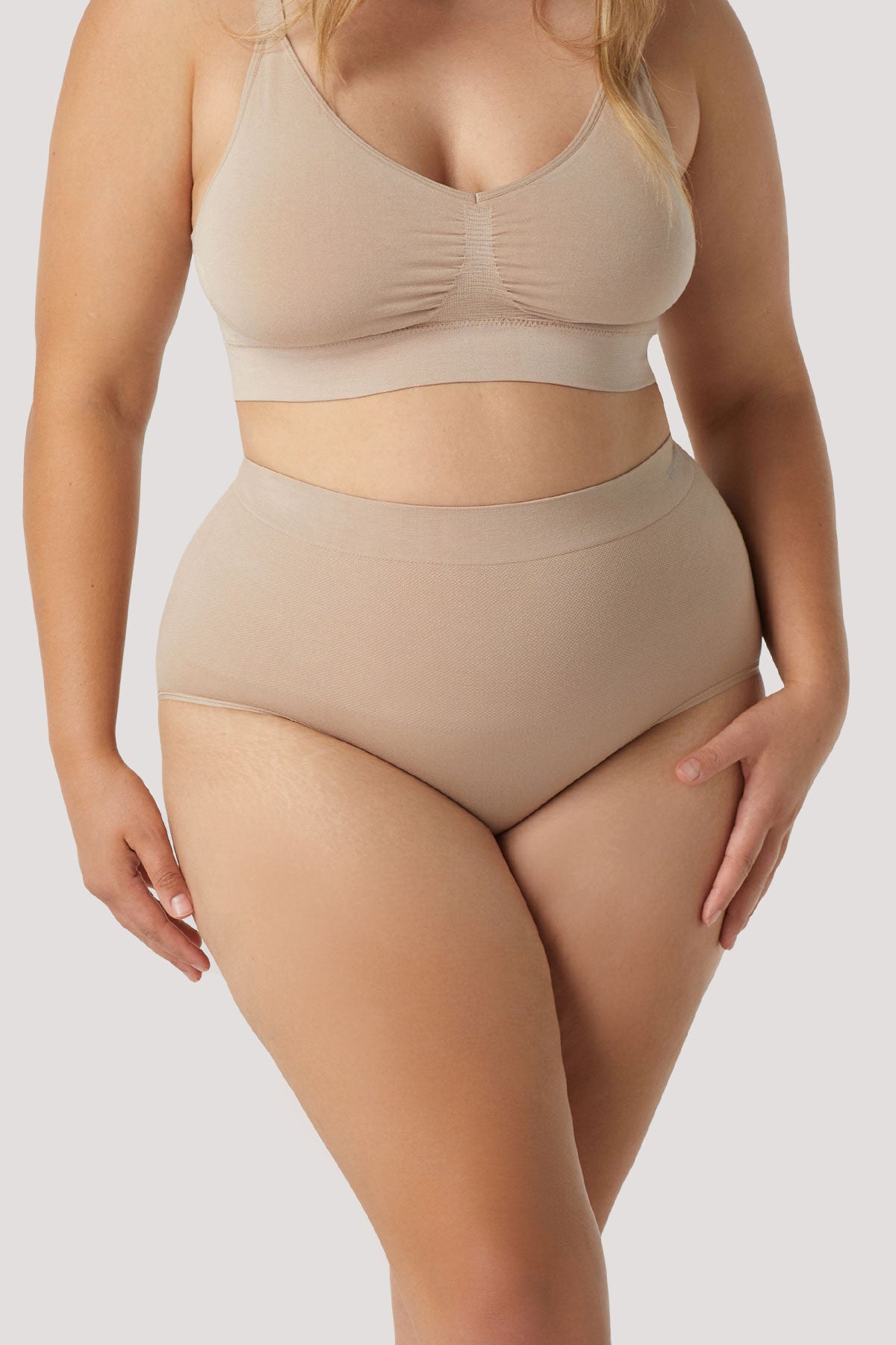 Super Soft Bamboo Fibre Antimicrobial Seamless Tummy Tucker and Thigh Shaper