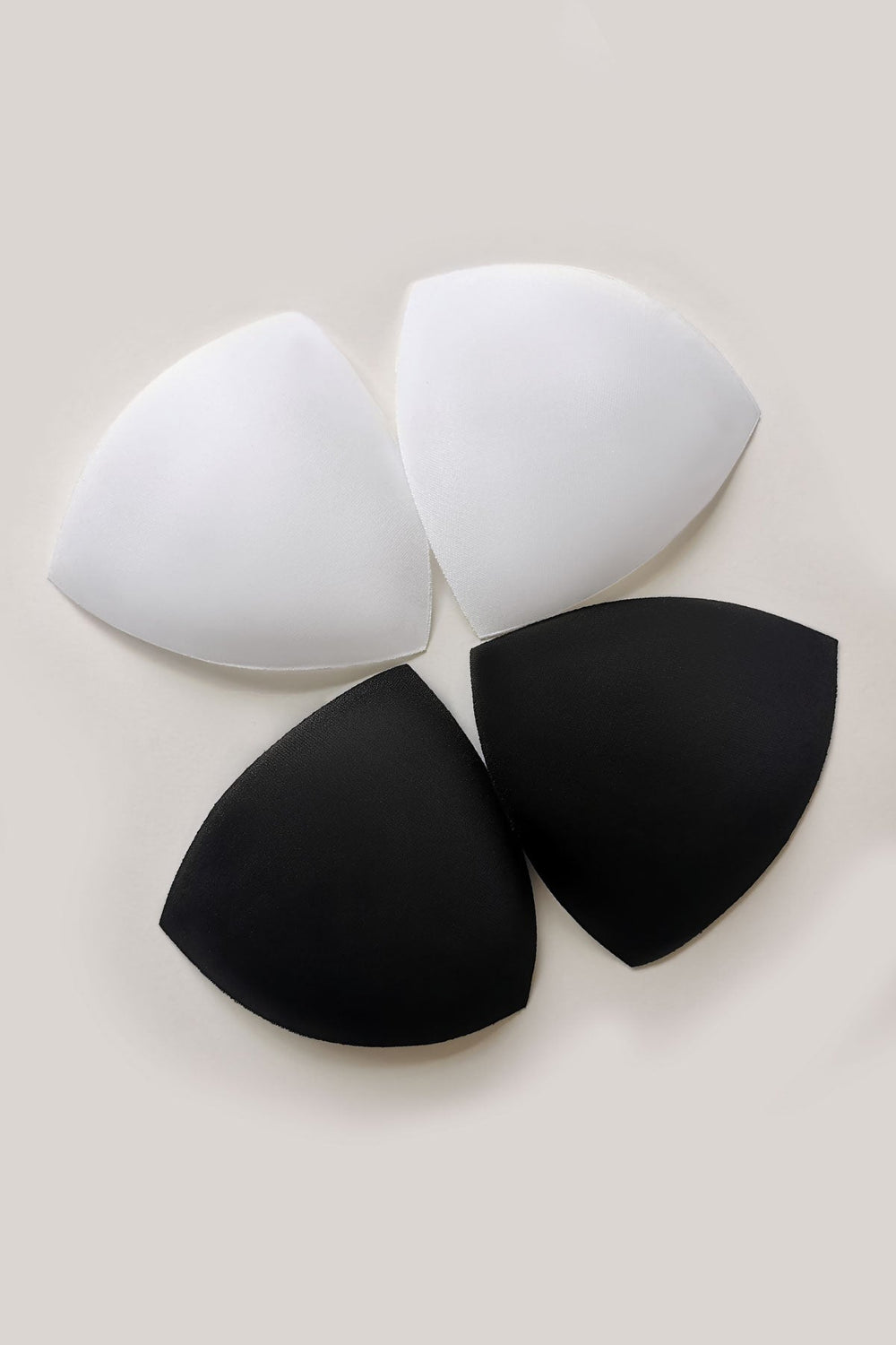 Bra cup Inserts | Bella Bodies UK | Back & White