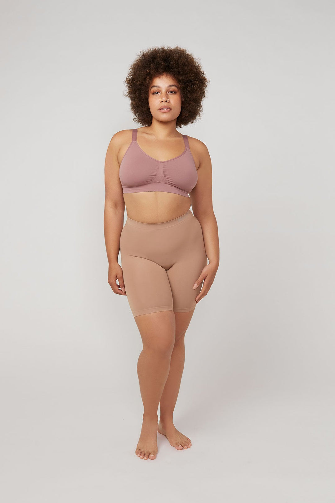 https://www.bellabodies.co.uk/cdn/shop/products/Bella-Bodies-Australia-Coolfit-everyday-antichafing-shorts-taupe-full-length.jpg?v=1642723865&width=1080
