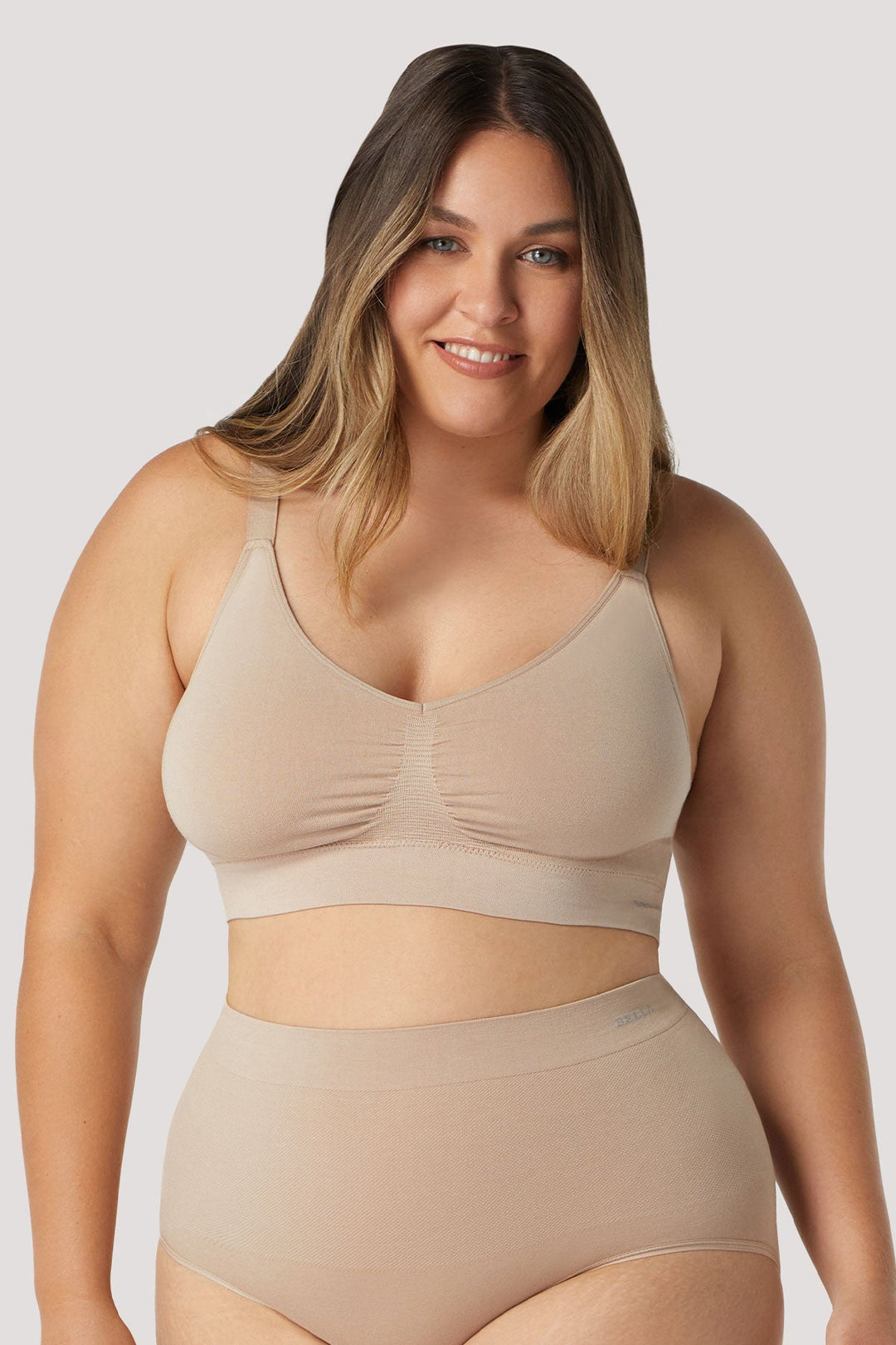 Bamboo Wireless Adjustable Bra I Bella Bodies UK I Sand | Front